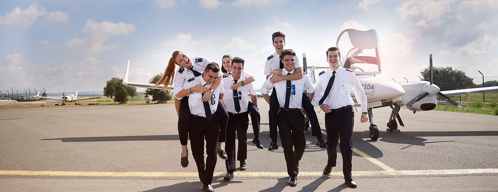 Qué estudiar para ser Piloto de avión comercial?